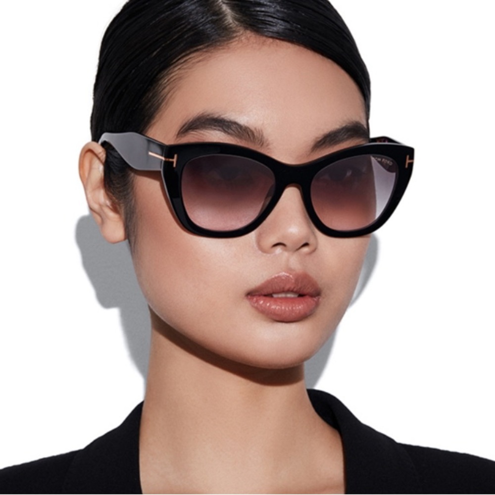 Tom Ford FT0940 Cara Polarized Sunglasses